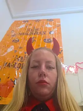 Jassy_Foxy Adlı Modelin Web Kamerası Şovu