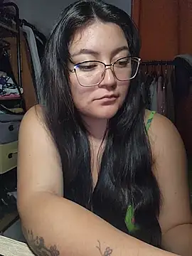 Chatroom XXX en direct de Sakura_0505