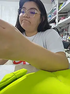 Sakura_0505 – live chatrum