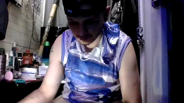 הופעת וובקאם של Baggin_Straight_Boys