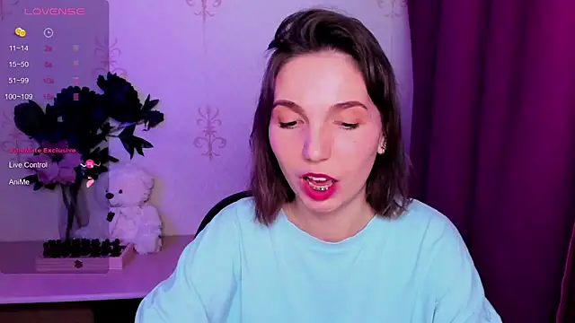 Chat soba uživo modela KindHazelHere_