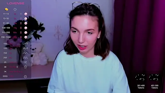 KindHazelHere_ – Naživo chatovacia miestnosť