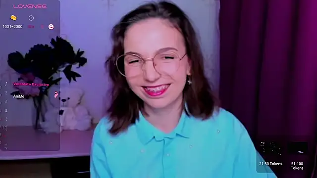 KindHazelHere_'s Live XXX Chat