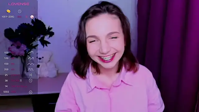 KindHazelHere_ Live Chatraum