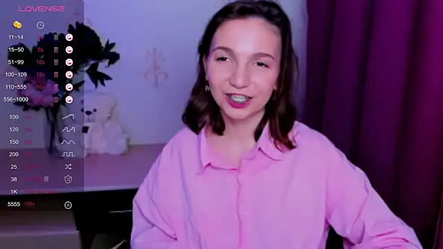KindHazelHere_'s Live XXX Chat