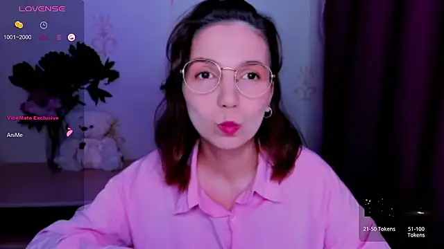 KindHazelHere_'s Live XXX Chat