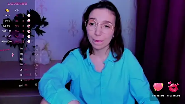 KindHazelHere_ Adlı Modelin Canlı XXX Sohbeti