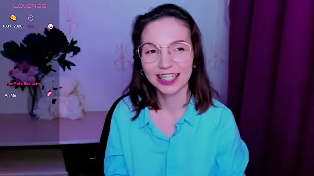 KindHazelHere_ Chat XXX live