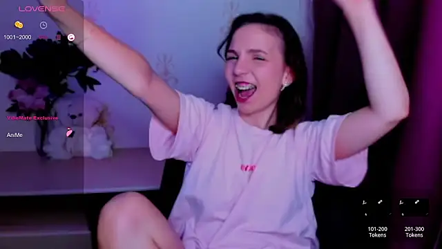 KindHazelHere_ Chat XXX in diretta
