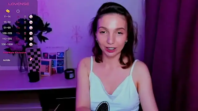 KindHazelHere_'s Live XXX Chat