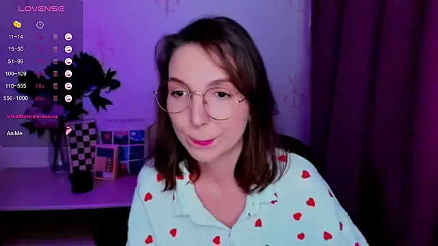 KindHazelHere_'s Live XXX Chat