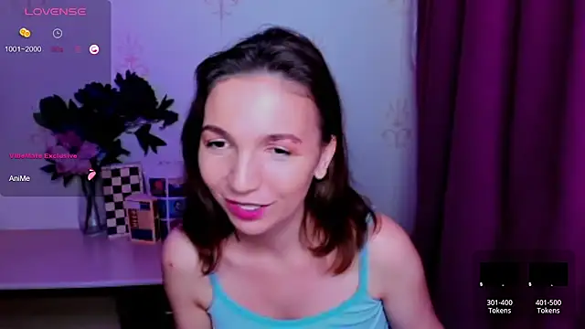 Chat +18 de KindHazelHere_ ao vivo
