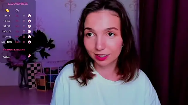 KindHazelHere_'s Live XXX Chat