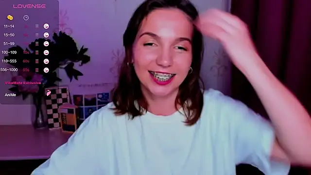 Živý XXX chat KindHazelHere_