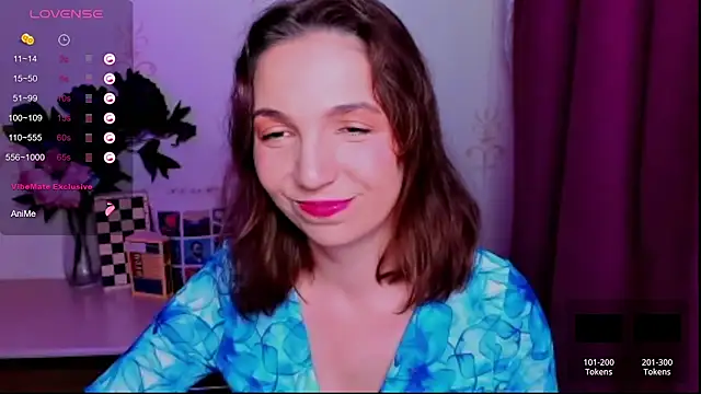 Chat XXX Live KindHazelHere_