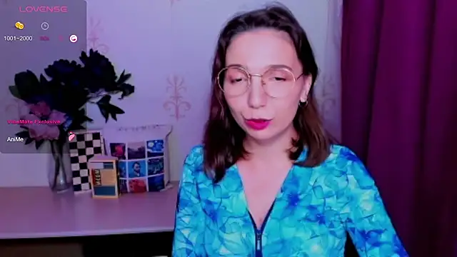 KindHazelHere_ – Naživo XXX chat