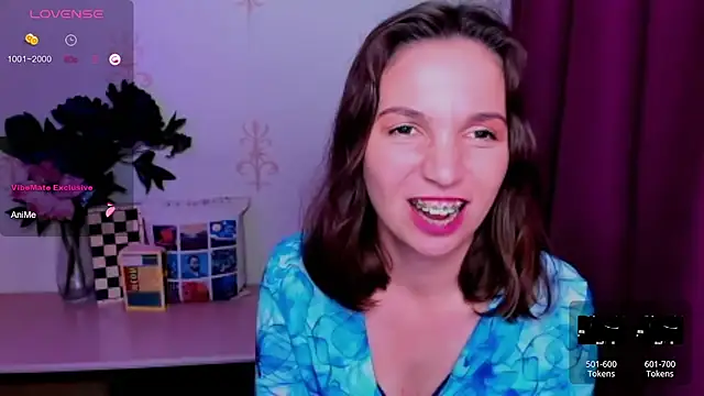 Chat +18 de KindHazelHere_ ao vivo