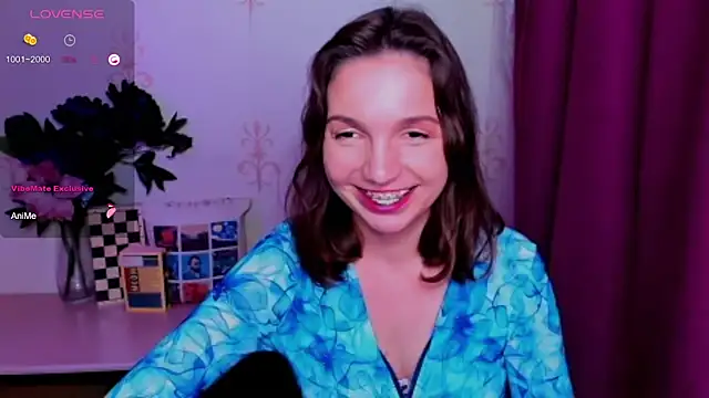 KindHazelHere_ Live XXX-Chat