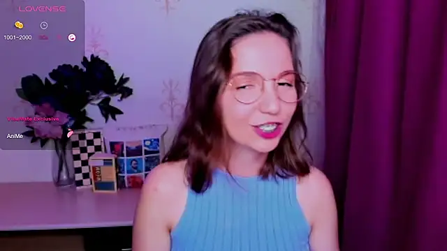 Živý XXX chat KindHazelHere_