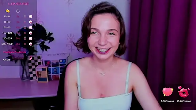 KindHazelHere_ Chat XXX in diretta
