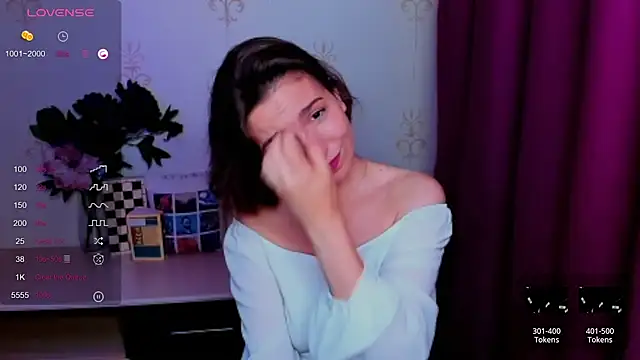 KindHazelHere_'s Live XXX Chat