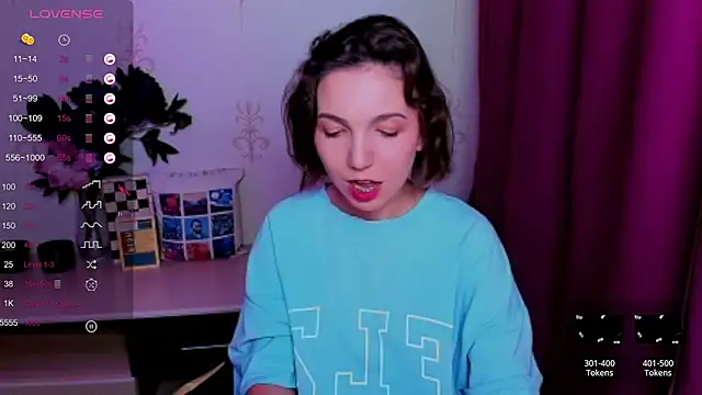 KindHazelHere_ élő XXX-chatje