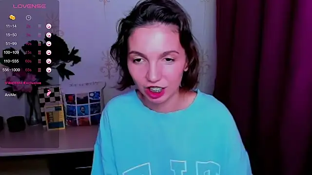 Chat XXX Live KindHazelHere_