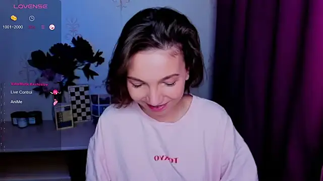 XXX chat uživo modela KindHazelHere_