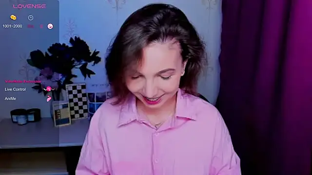 KindHazelHere_ élő XXX-chatje