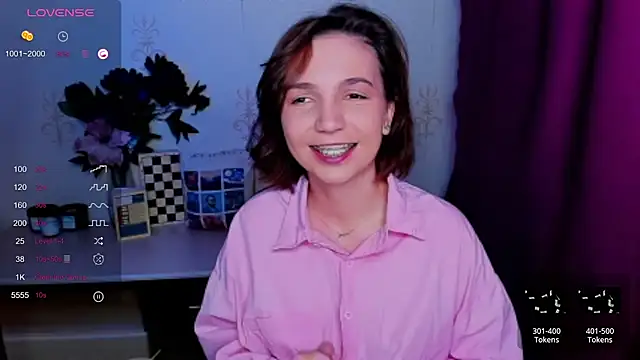 KindHazelHere_ Chat XXX live