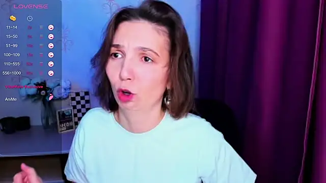 XXX chat uživo modela KindHazelHere_