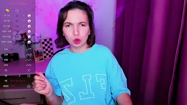 KindHazelHere_ Chat XXX live
