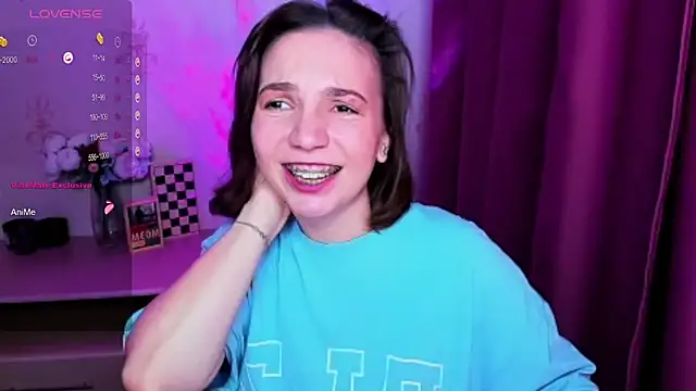 KindHazelHere_ – Naživo XXX chat