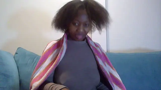 Hardnipples8's Live XXX Chat