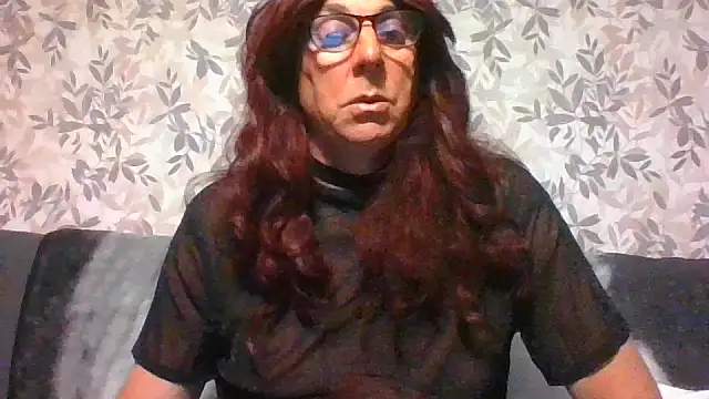 PaulaSaxCD Show in webcam