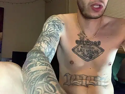 JuicyJoshy: вебкам-шоу