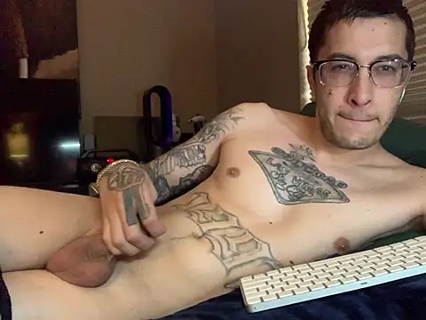 JuicyJoshy's Webcam Show