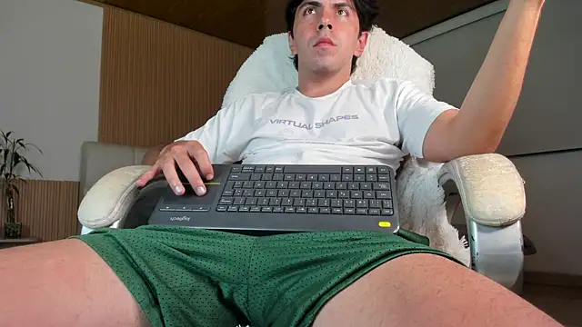 Pertunjukan Kamera Web SuxxDiego
