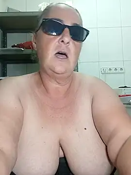 eroticjessitop 网络视讯表演