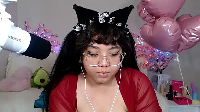 Chat +18 de Moertomlly ao vivo