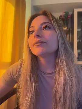 XXX chat uživo modela Rania_Stitch
