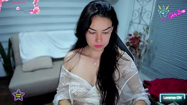 Lunlunera élő chatszobája