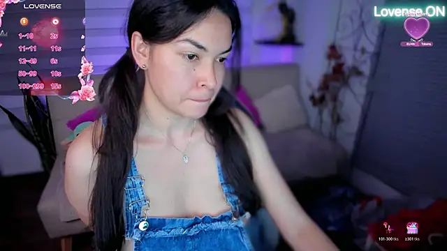 Lunlunera's Live XXX Chat