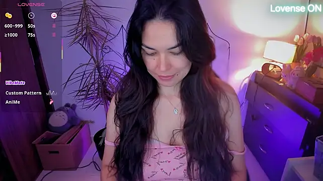 XXX chat uživo modela Lunlunera