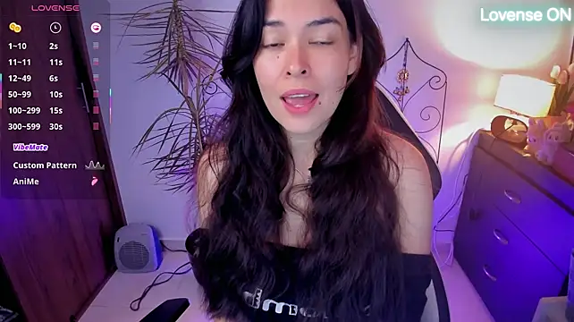 Lunluneran Live XXX chat