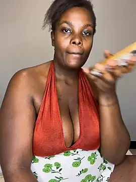 Bellah-Noire's Webcam Show