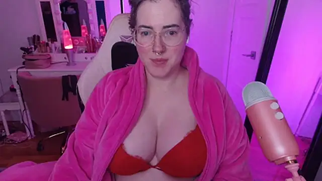 rachelbrooksxx Adlı Modelin Web Kamerası Şovu