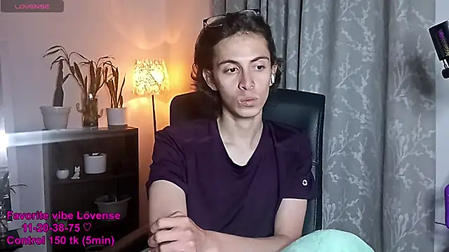 You_Sissy webcam show