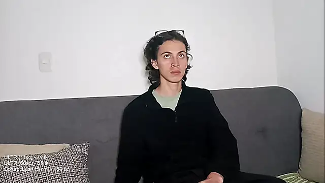 You_Sissy Adlı Modelin Web Kamerası Şovu