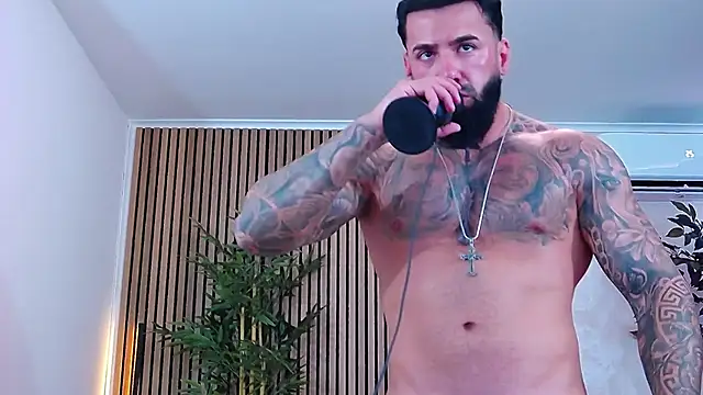 masterkingofmusclee Webcam show